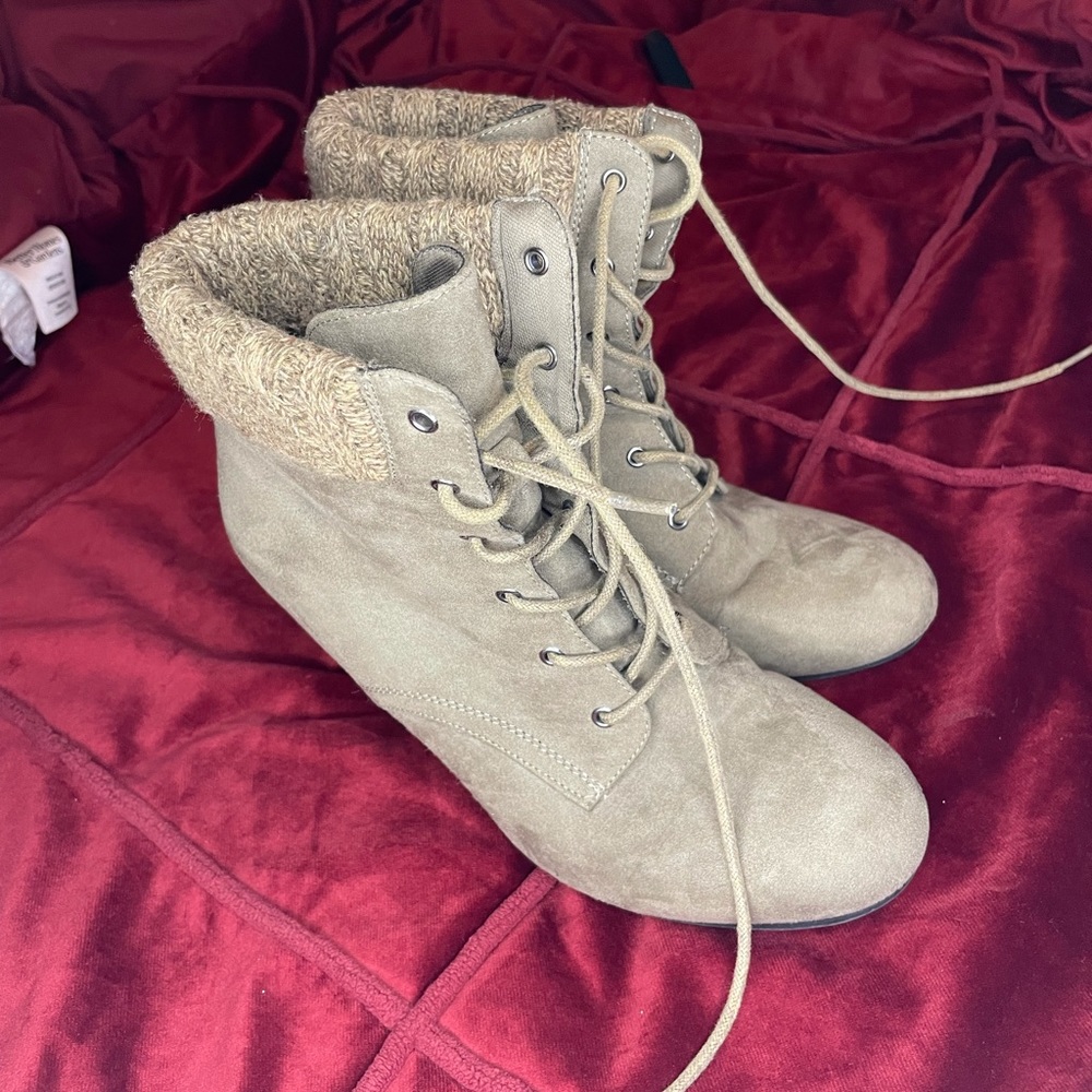 Suede Brûlée Wedged Booties!